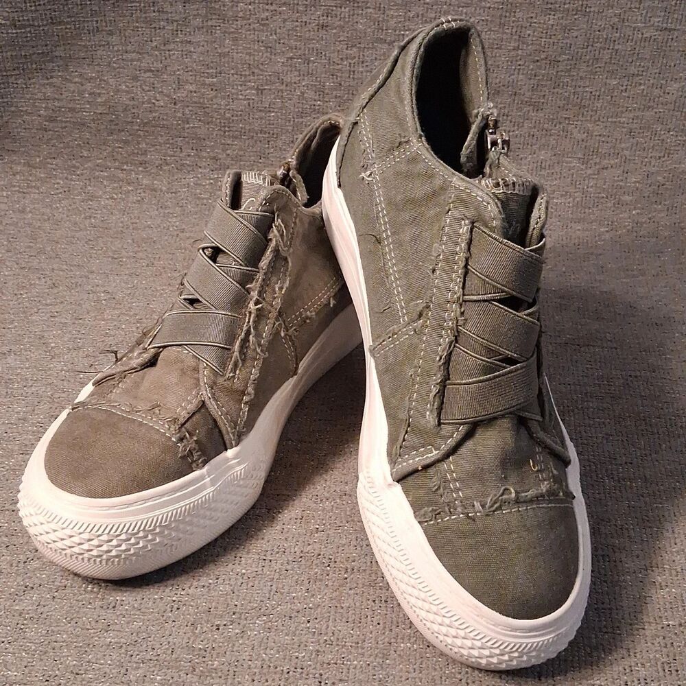 Blowfish Malibu Olive Green Distressed Canvas Side Zip Sneakers Women Size 8.5